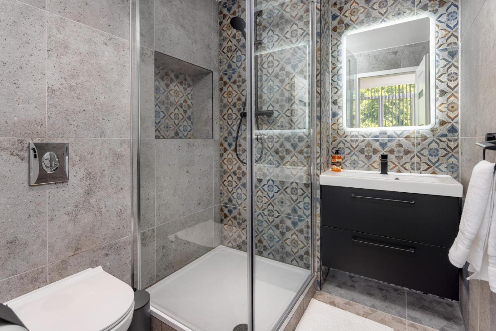 Flatzy - 16 Guests 4 En-Suite Central Apartment A ลิเวอร์พูล ภายนอก รูปภาพ