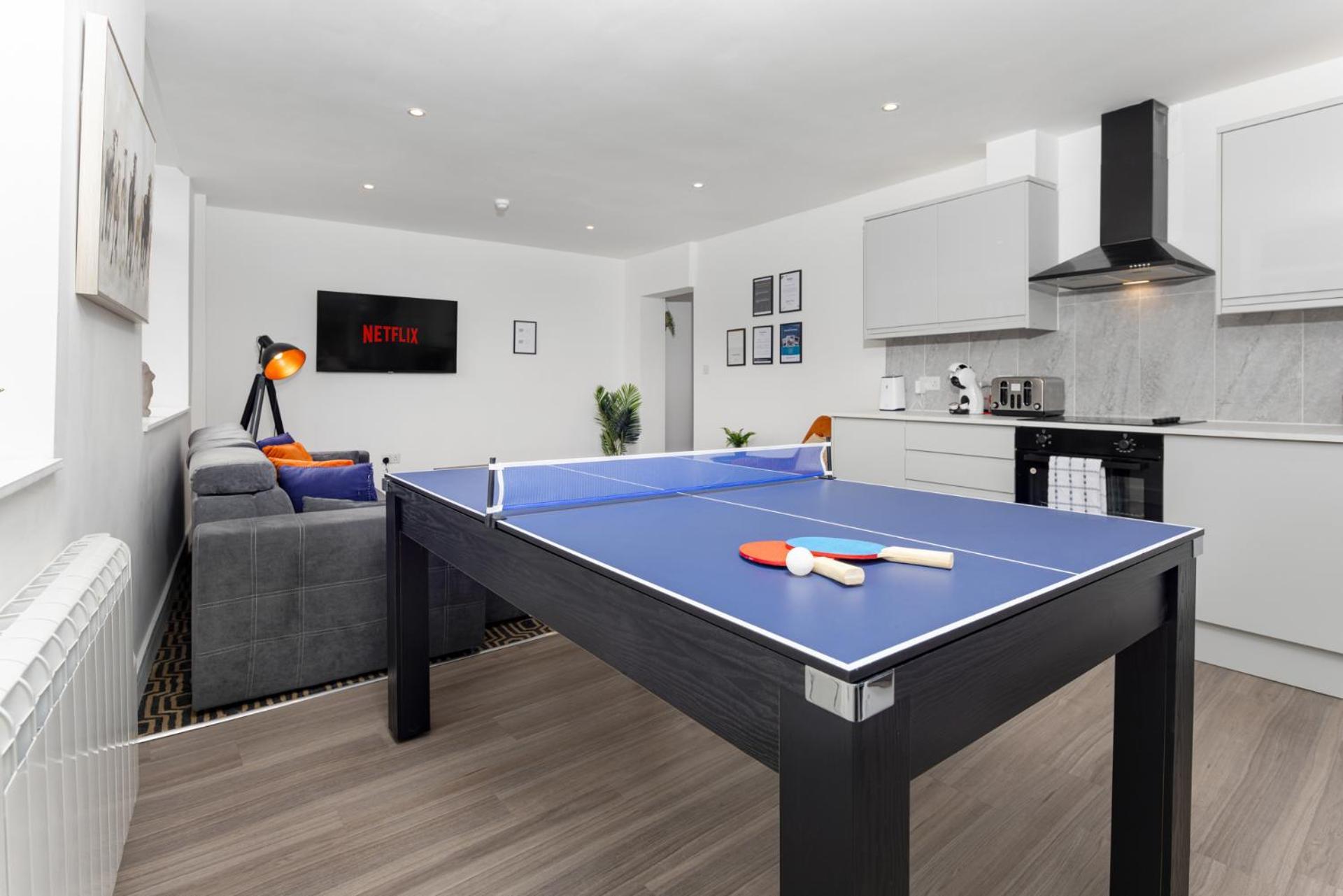 Flatzy - 16 Guests 4 En-Suite Central Apartment A ลิเวอร์พูล ภายนอก รูปภาพ